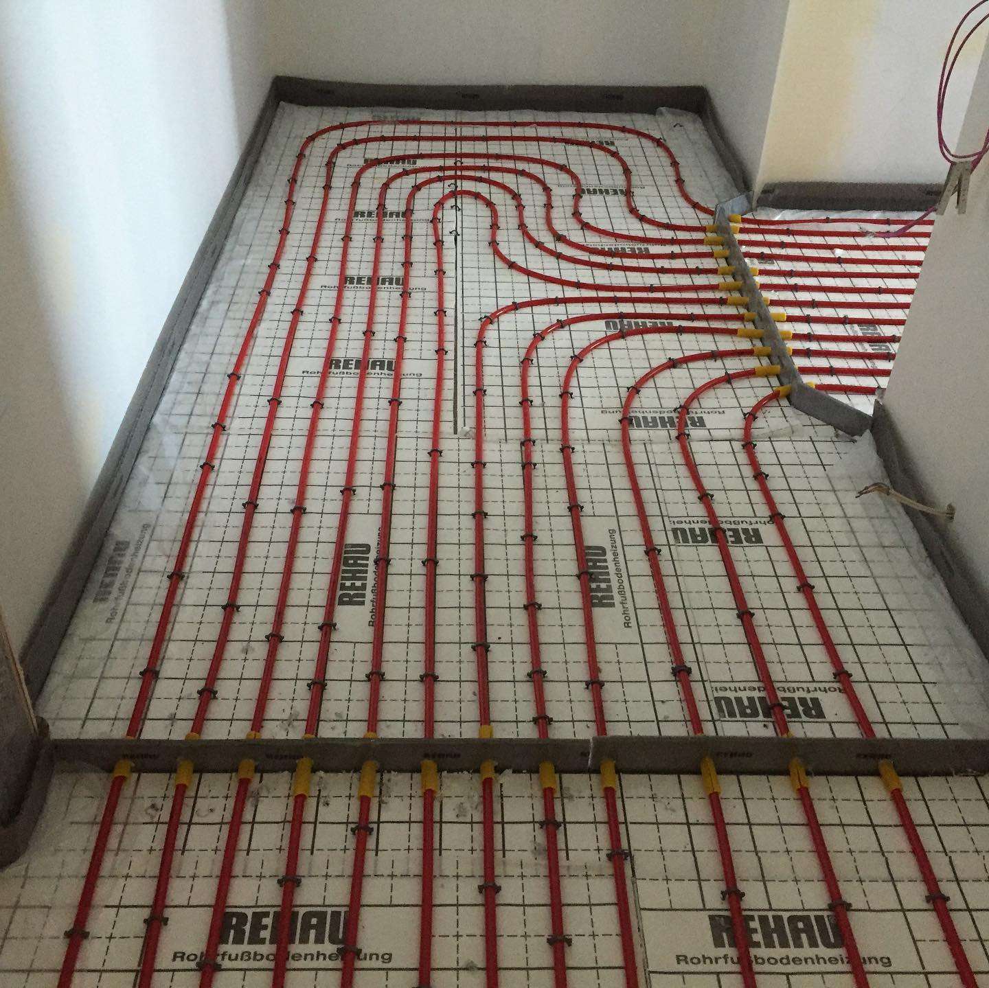 Hydronic Underfloor Heating