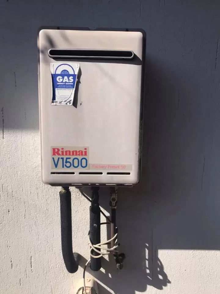 Hot Water Repairs Eaton Hills | Hillard Plumbing | 0447 588 342